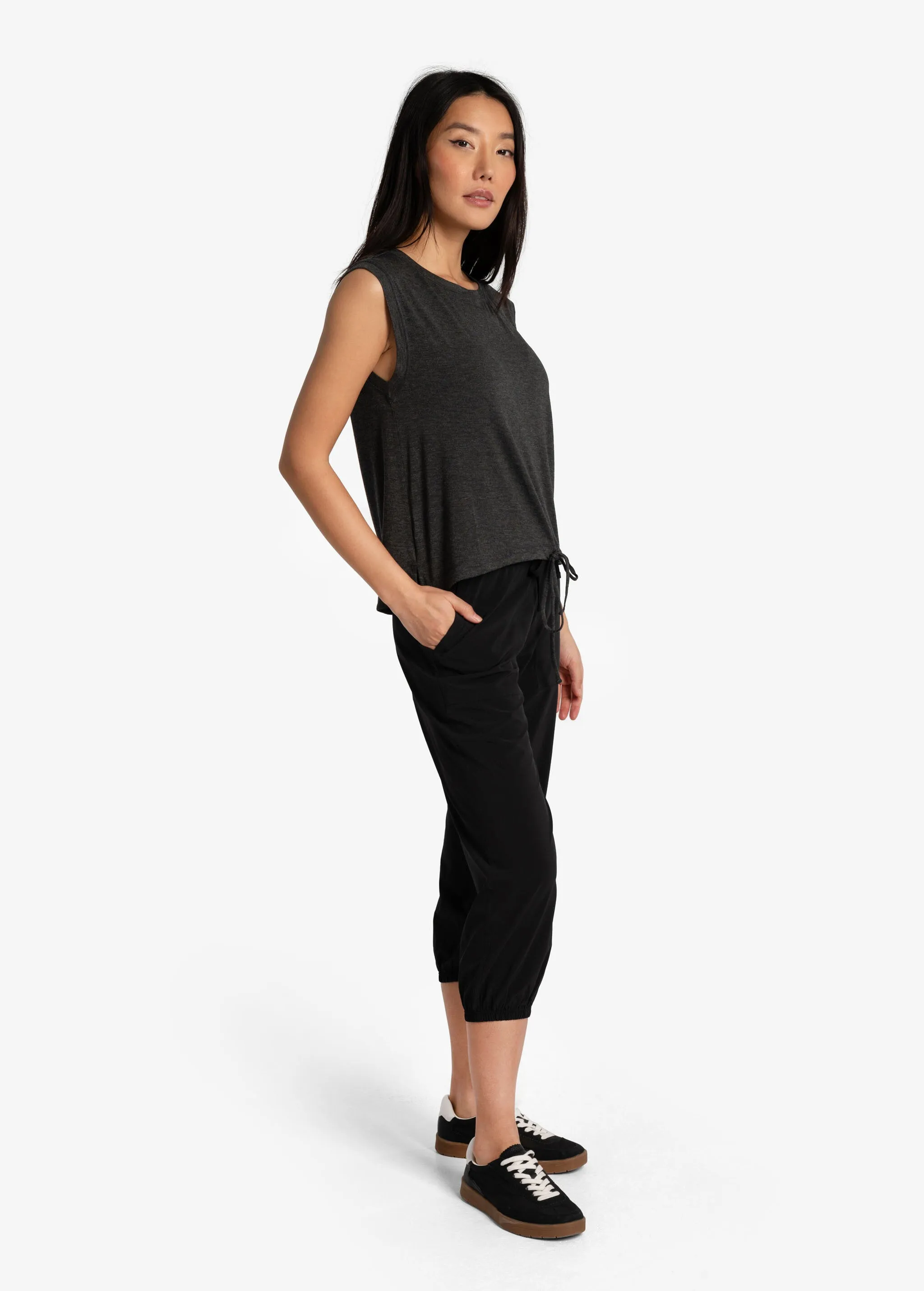 Olivie Cropped Pants